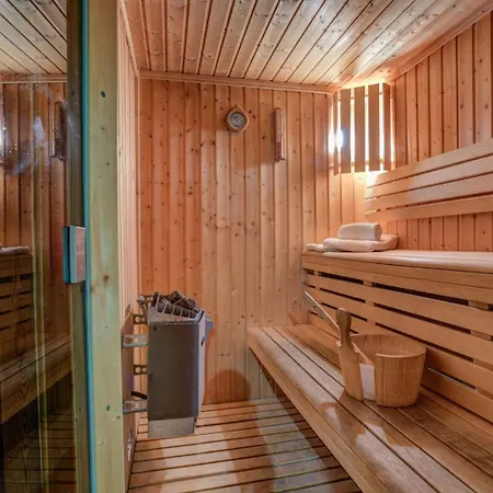 Chalet St. Anton: A Luxurious Alpine Escape